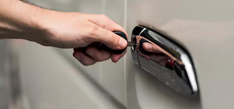 Why Choose Our Auto Locksmith Team in Appleton, WI?